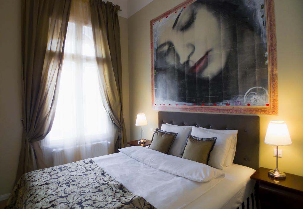 Golden Stars Budapest Apartments Budapeste Exterior foto